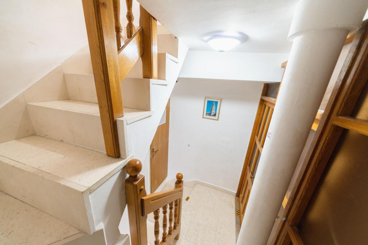 3M Golden Gate Appartement Split Buitenkant foto